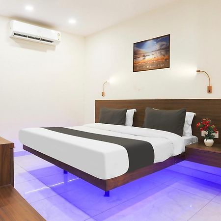 Hotel Super Townhouse Vikaspuri Delhi Zewnętrze zdjęcie