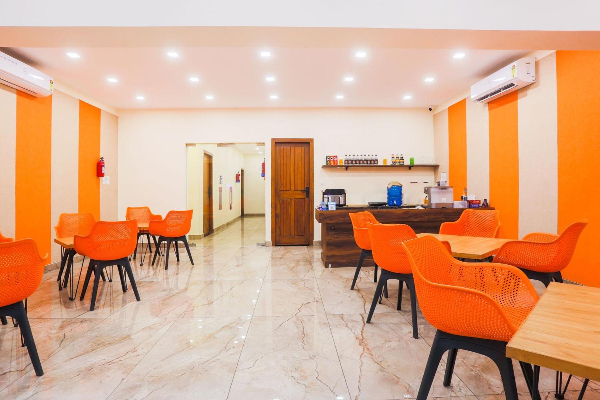 Hotel Super Townhouse Vikaspuri Delhi Zewnętrze zdjęcie