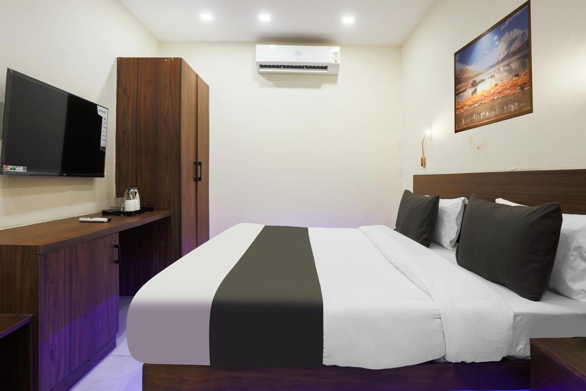 Hotel Super Townhouse Vikaspuri Delhi Zewnętrze zdjęcie