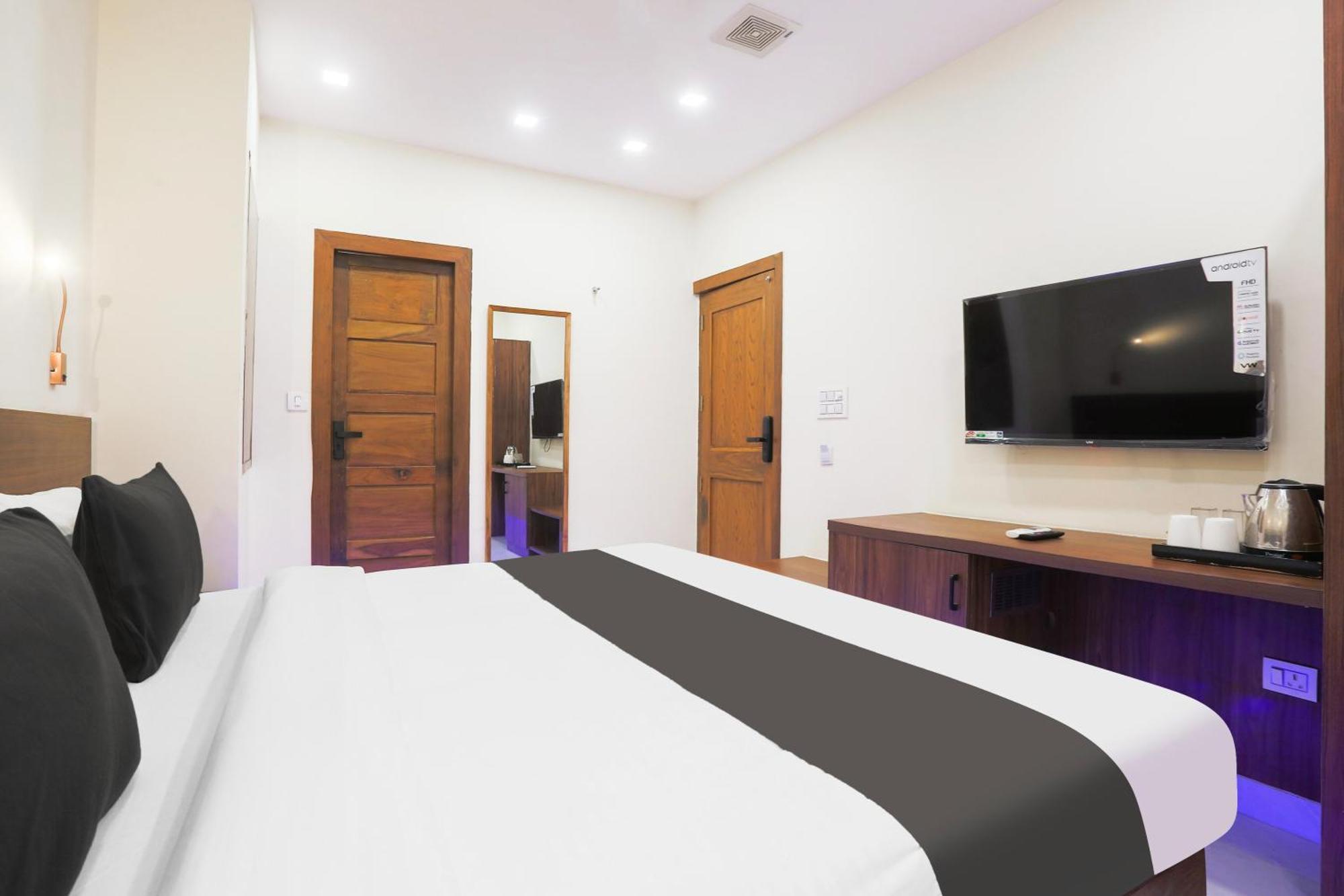Hotel Super Townhouse Vikaspuri Delhi Zewnętrze zdjęcie